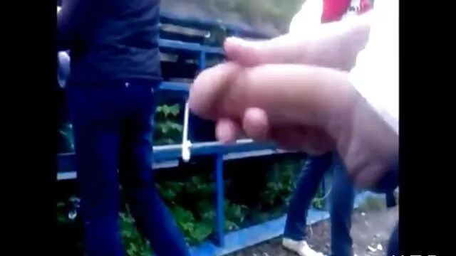 Fiery porno brutal por el ano joven pelirroja coed con grandes tetas es cara follada en el piso del dormitorio