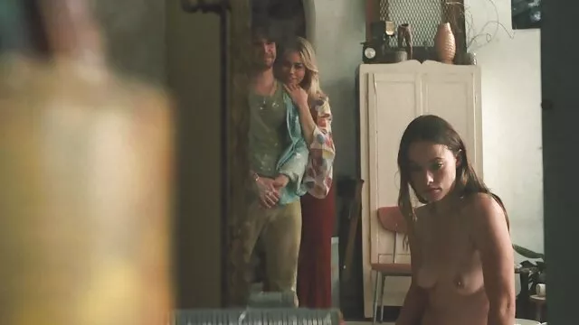 booty milf se engancha xxx caseros por el ano con un chico más joven - cámara oculta real