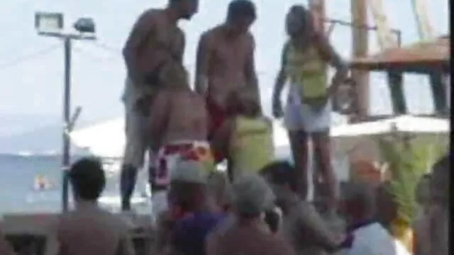 Follando a porno solo por el ano una verdadera pelirroja