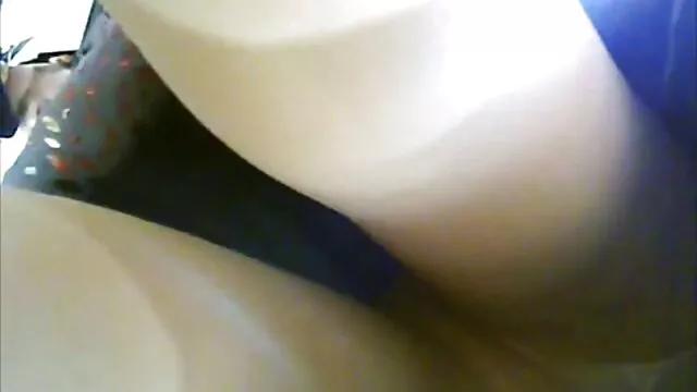 Lindo jugando adolescente - Dieros videos sexo por el ano
